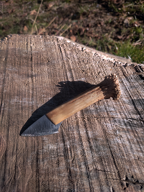 Scalpel pour travail du cuir